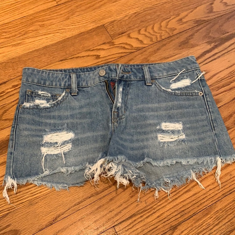 Lucky cut off shorts